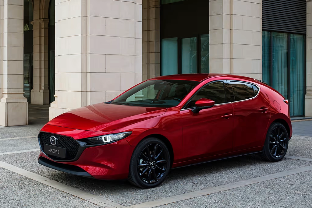 MAZDA 3